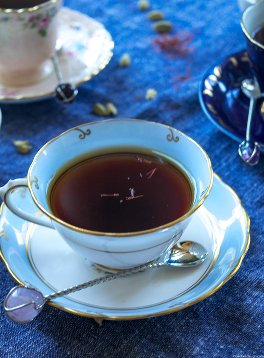 Elevate Your Brew: Finding the Best Black Tea with Saffron Online